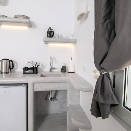 Sensia Luxury With Hot Tub Oia (Santorini)